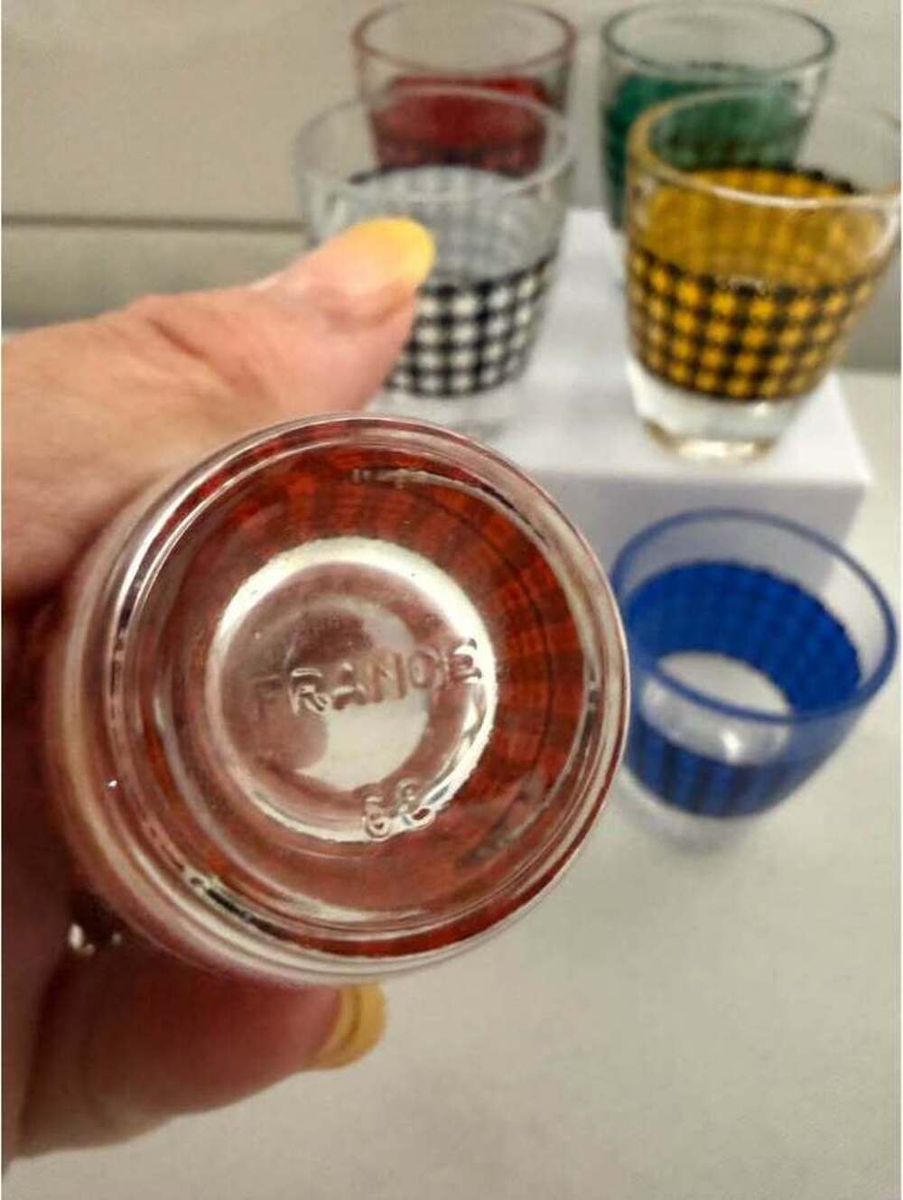 Vintage Luminarc France Houndstooth Shot Glasses - Set of 6 - Picture 4 of 4